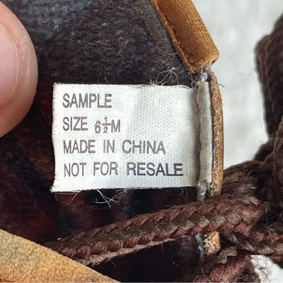 Cole Haan Boots- Sporting/Hiking Two Tone Brown Leather Boots size 6.5 - Picture 11 of 11